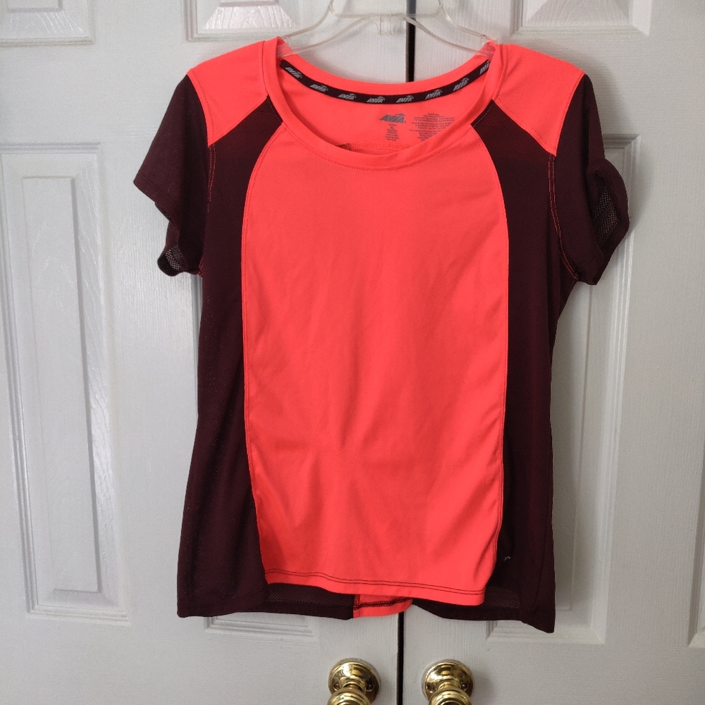 🌮 3/$15!!🌮 Mesh panel athletic tee